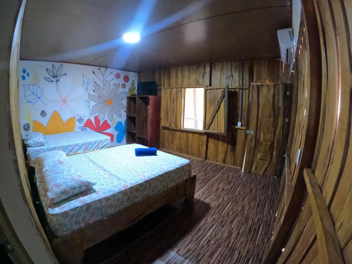 Tree House Samanea Lodge Πουέρτο Λιμόν Εξωτερικό φωτογραφία