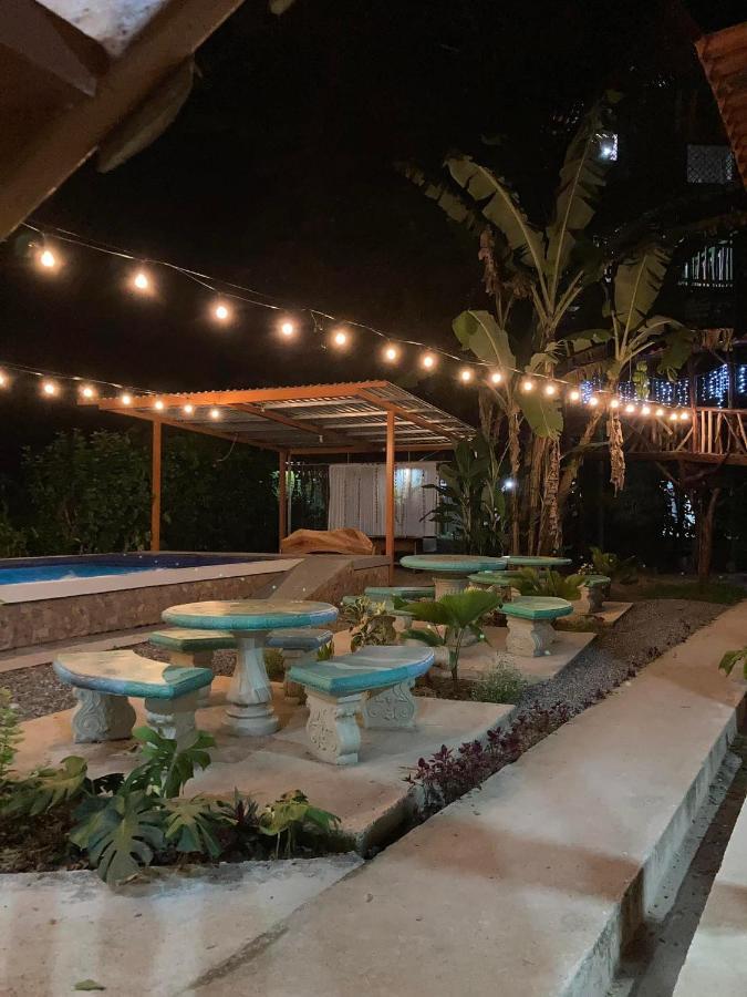 Tree House Samanea Lodge Πουέρτο Λιμόν Εξωτερικό φωτογραφία