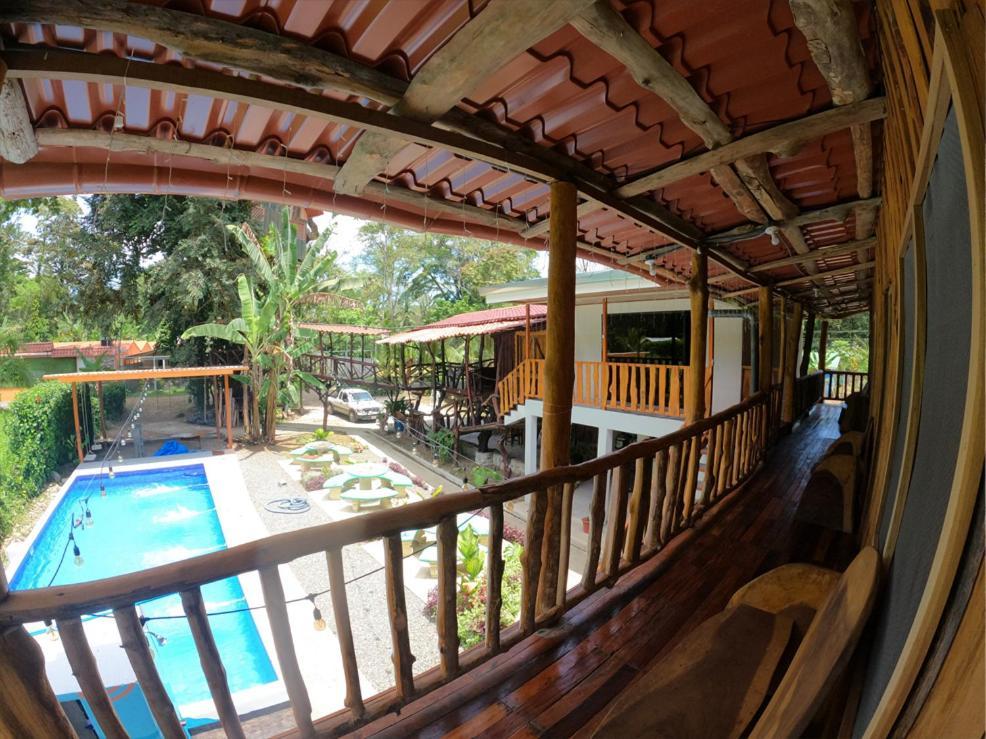 Tree House Samanea Lodge Πουέρτο Λιμόν Εξωτερικό φωτογραφία