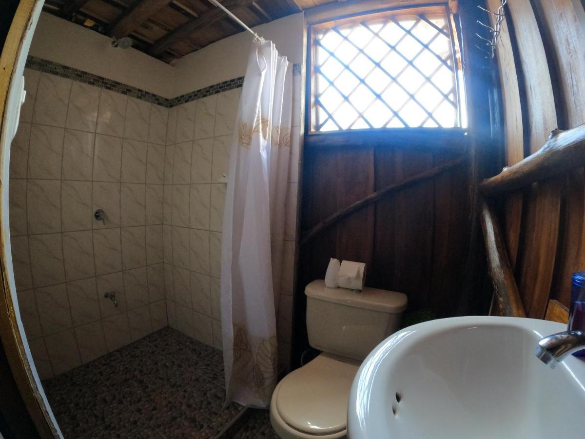 Tree House Samanea Lodge Πουέρτο Λιμόν Εξωτερικό φωτογραφία
