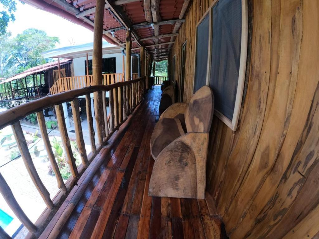 Tree House Samanea Lodge Πουέρτο Λιμόν Εξωτερικό φωτογραφία